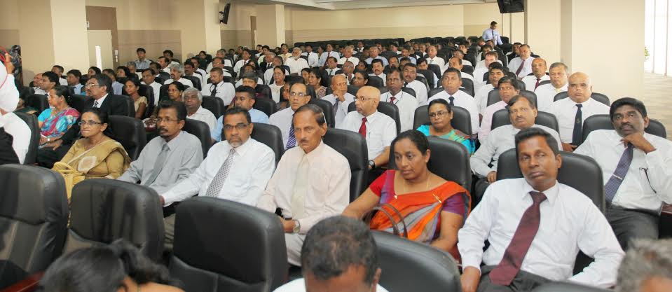 Annual report of Finance Ministry - 2013 1