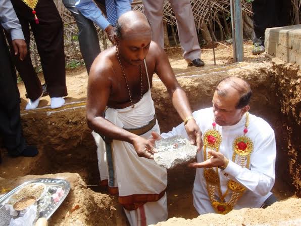 foundation stone for a Kilinochchi District Secretariat on 11.03.2012