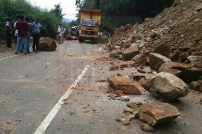 Ella-Wellawaya Road closure extended due to wet weather