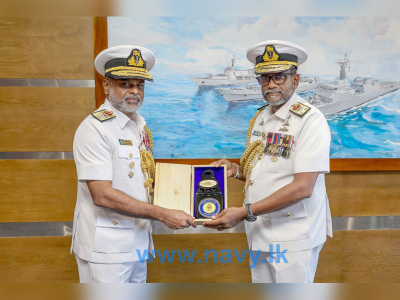 Rear Admiral Pradeep Rathnayake honoured in send-off salute