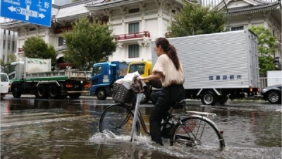 ‘ Typhoon Faxai: Storm cuts power to 900,000 homes