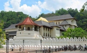 PM Modi pays homage to Temple of the Tooth Relic