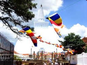 Religious ceremony at Ruwanwelisaya