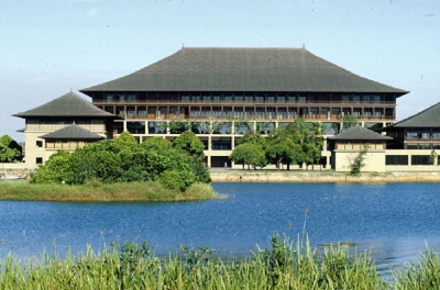 Arrested Hansard officer brought to parliament