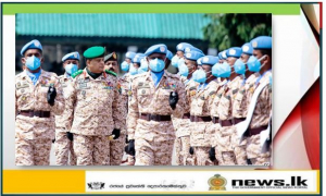    First Group of Women Soldiers, Bound for Lebanon's UNFIL Presents Salute to Army Chief at SLLI Regimental HQ