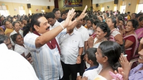 President makes surprise visit to Tissamaharama Women's Convention