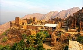 Takht-i-Bhai: A Buddhist monastery in Mardan