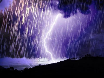 Afternoon thundershowers with severe lightnin