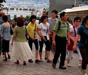 Nearly 100,000 Chinese tourists visit Sri Lanka up to April