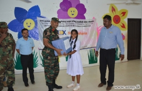 Edex Nena Pahana&#039; Distributes Books Among Underprivileged Students in Wanni