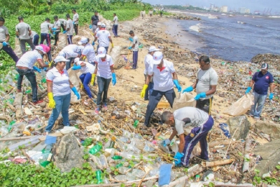 President tasks Police to enforce clean environment