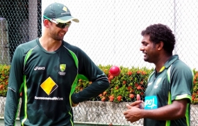 Muttiah joins Australia's Coaching Staff