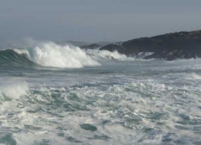 Showers, thundershowers in sea areas