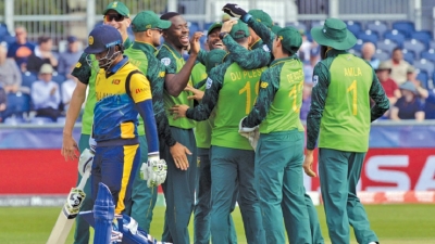 Woeful Lanka throws away World Cup chance