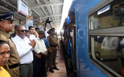 Maiden run on new Matara-Beliatta railway track sets off