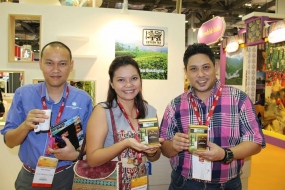 Sri Lanka Tourism attends ITB Asia 2015 Travel Show