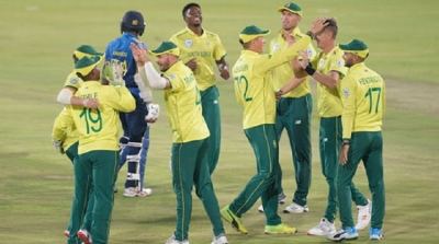 Proteas beat Sri Lanka by 16 runs to clinch series