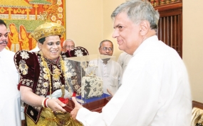 PM seeks blessings at the Temple of the Tooth Relic